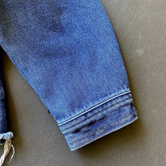 Destroyed Boyfriend Frayed Raw Hem Trucker Jean Jacket - Picture 12 of 17